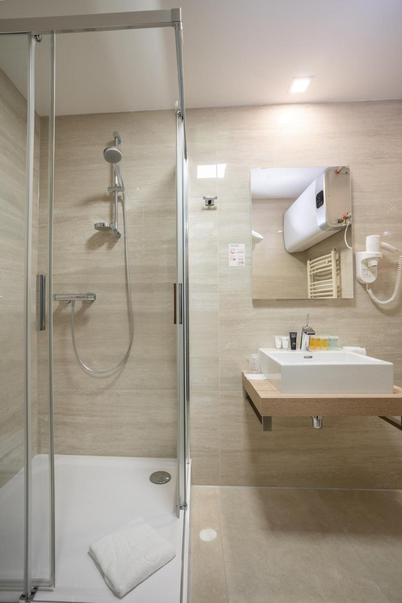 Železná Ruda Hotel Sumava מראה חיצוני תמונה